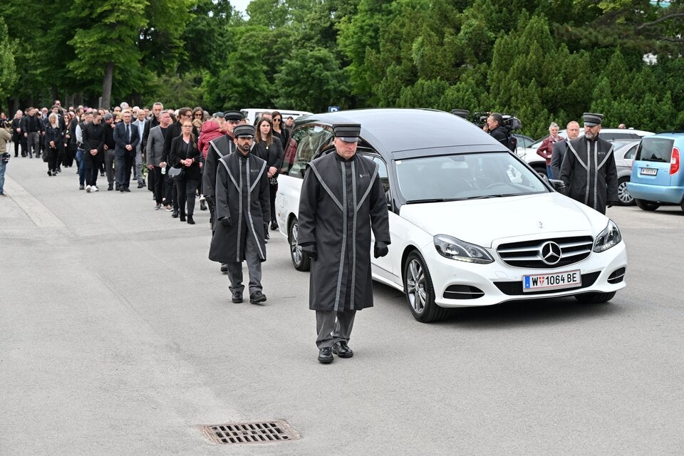 Trauerzug am Zentralfriedhof