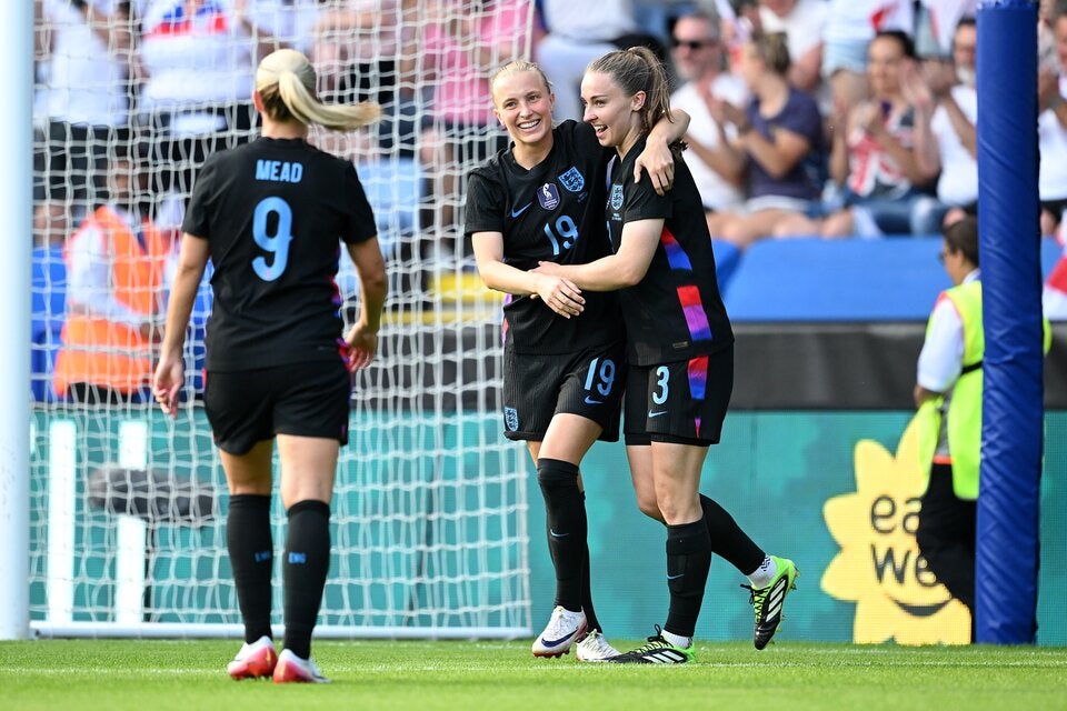 Englands Frauen wollen jubeln.