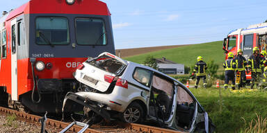 Todes-Crash  Bahn&uuml;bergang in Aurolzm&uuml;nster