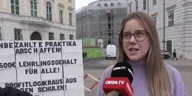 Zivkovic_Baustelle_Bildung_SJ-Protest_vor_Bundeskanzleramt_3min16_BM.jpg