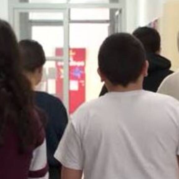 Kopftuchverbot startet mit Aufklärung