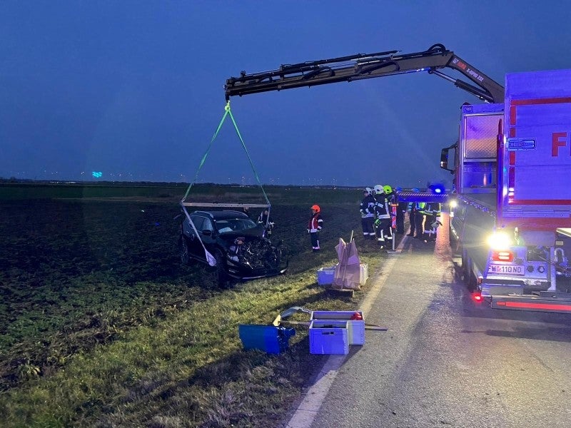 Traktorfahrer krachte im Rausch gegen Auto