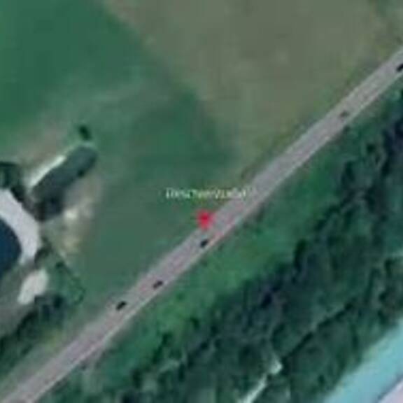 Frontal gegen Lkw: Zwei Teenager bei Horror-Crash getötet