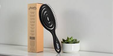 Nie wieder Ziepen! Diese Haarb&uuml;rste erobert gerade alle Badezimmer