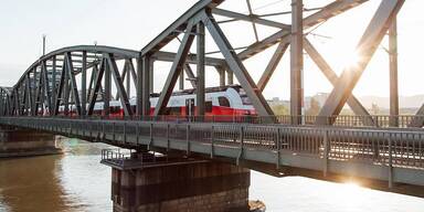 Schlechtes Vorbild Deutsche Bahn: "&Ouml;BB-Kosmetik" bei P&uuml;nktlichkeitsstatistik