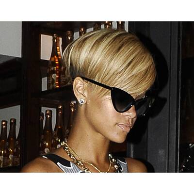 Rihannas Hairstyles