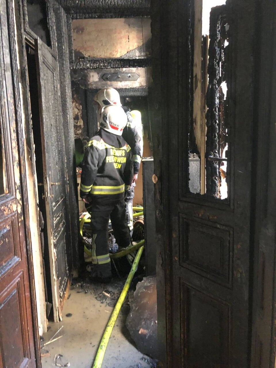 Dramatische Rettung bei Zimmerbrand in Wien