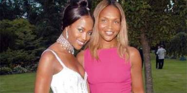 Naomis Mutter besiegte Brustkrebs