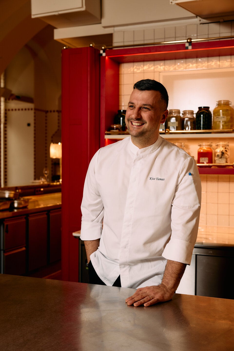 Küchenchef Tamas Kiss setzt bei den Produkten kompromisslos auf Qualität und Saisonalität.