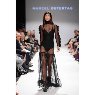 Marcel Ostertag .MQ VIENNA FASHIONWEEK.19