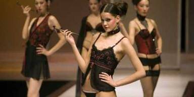 Erotische Lingerie-Modelle