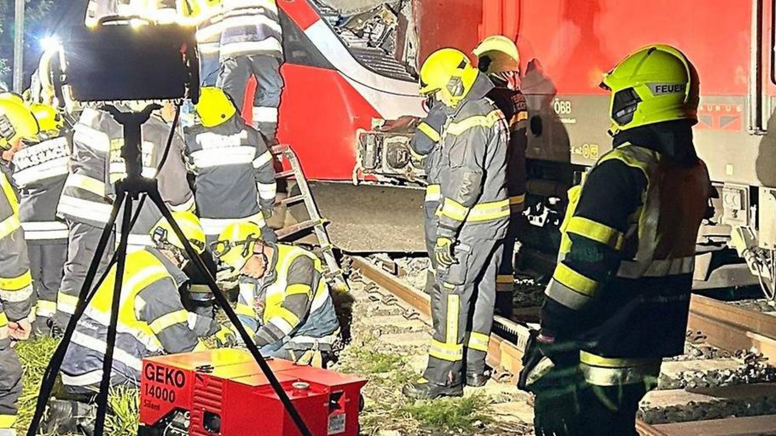Drei Verletzte bei Zugunglück in Kärnten oe24.at