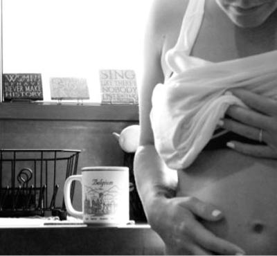 Pink twittert ihren Babybauch