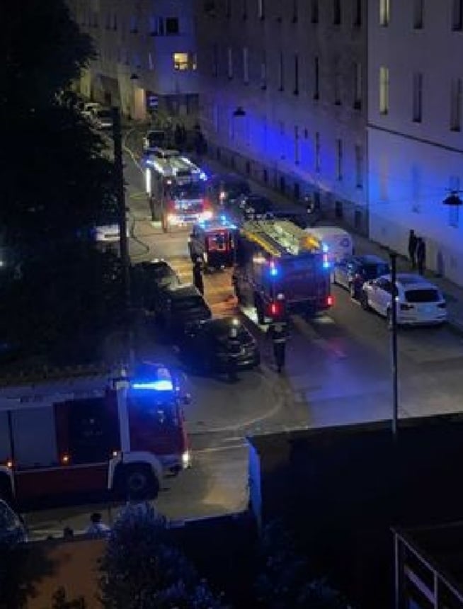 Brennende Autos und Explosionen in Wien Favoriten
