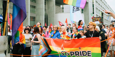 Tausende setzen Zeichen gegen Hass in St. Pölten