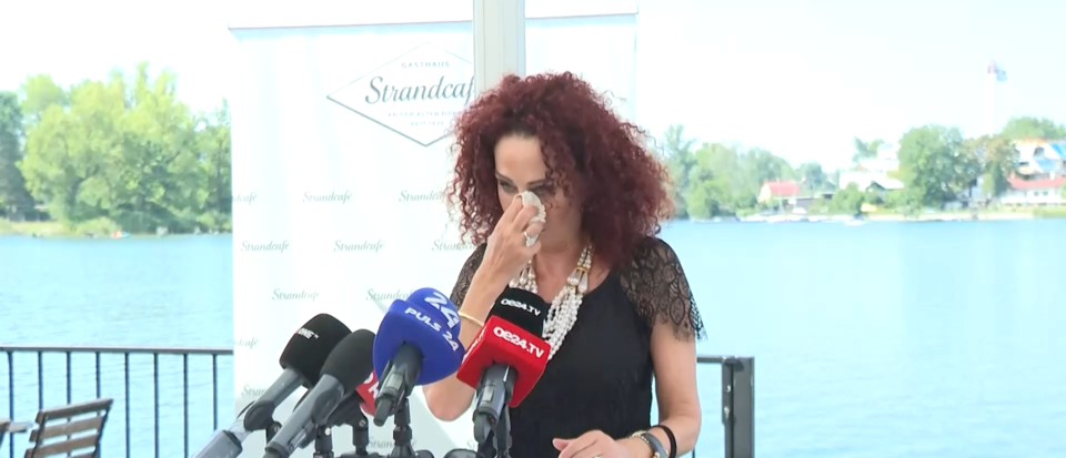 Statement von Christina Lugner im Strandcafe