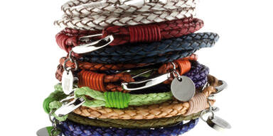 Trendy Leder-B&auml;nder zu gewinnen