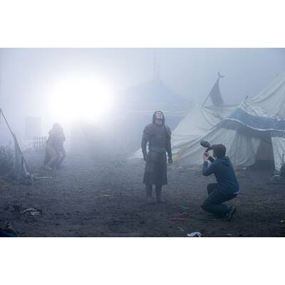 Luke Evans erzählt uns 