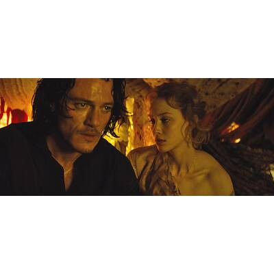 Luke Evans erzählt uns 