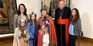 Kardinal empfing Heilige Drei Könige