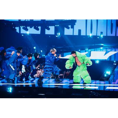 Warten aufs Voting: Nemo performt seinen neuen Song 