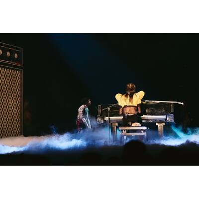 Warten aufs Voting: Nemo performt seinen neuen Song 