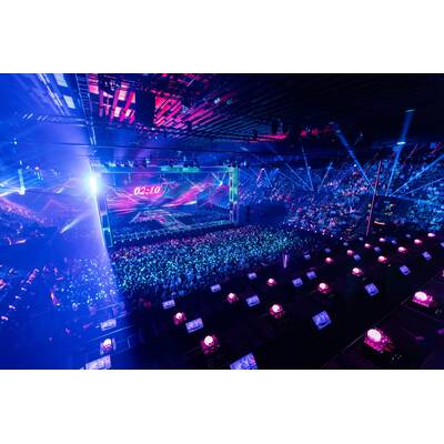 Warten aufs Voting: Nemo performt seinen neuen Song 