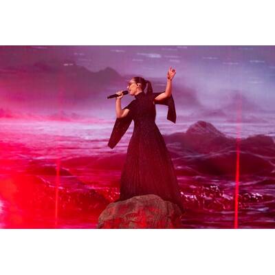 Warten aufs Voting: Nemo performt seinen neuen Song 