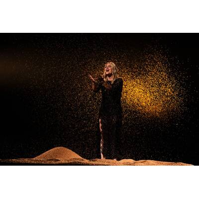 Warten aufs Voting: Nemo performt seinen neuen Song 