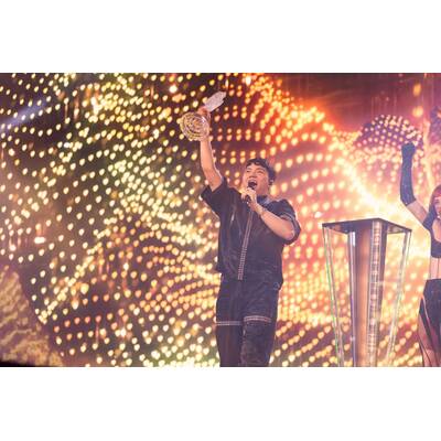 Warten aufs Voting: Nemo performt seinen neuen Song 