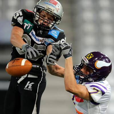 Vikings gewinnen gegen Raiders