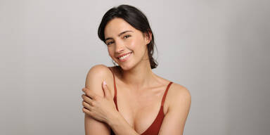 Nat&uuml;rlich voller statt  sichtbar &bdquo;gemacht&ldquo;