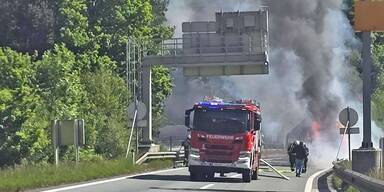 Vollbrand Lkw innsbruck