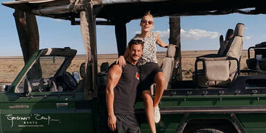 Pizzera & Huber: Verlobung in Afrika