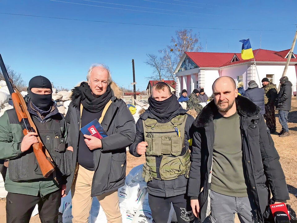 Die ukrainischen Kämpfer kündigen Widerstand an: „Wir werden die Russen mit allen Mitteln zurückschlagen!“ 