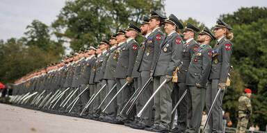 Bundesheer stolz auf 122 neue Offiziere