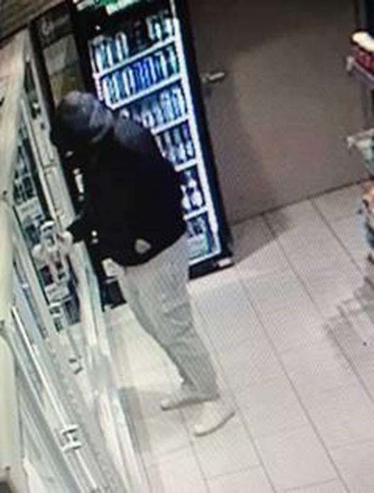 Räuber Tankstelle Innsbruck