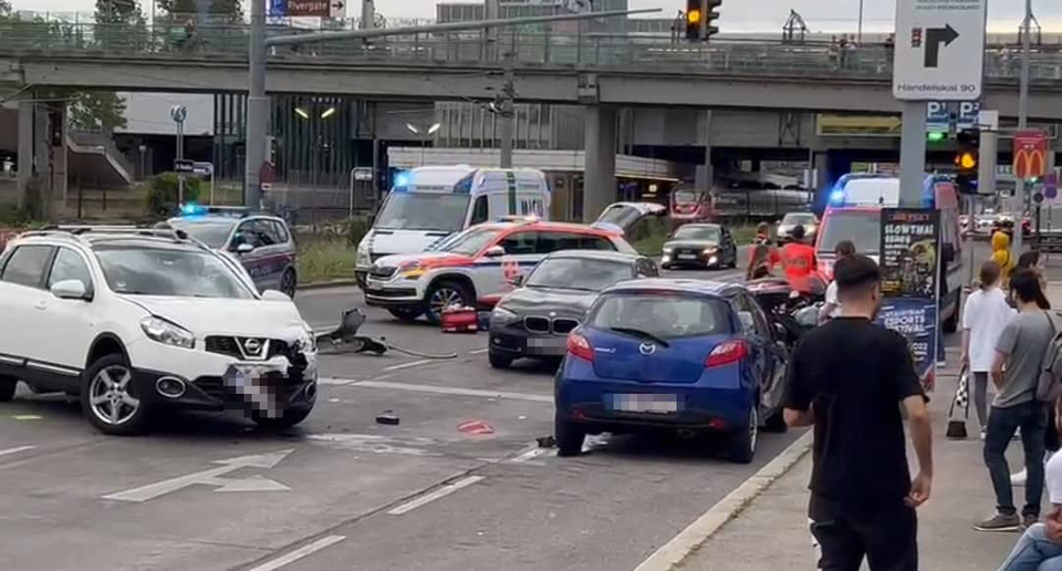 Sechs Verletzte bei Unfall durch Alkolenker in Wien