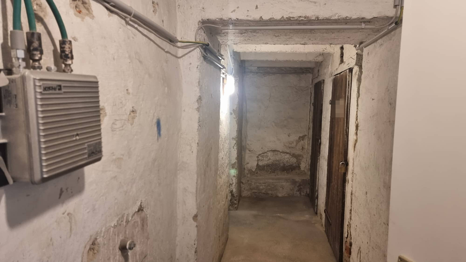 Mord-Alarm um 20-Jährige: Verdächtiger versteckte sich im Keller