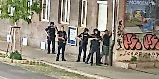 Schüsse auf Polizei: Schütze auf Bier, Jägermeister und Koks