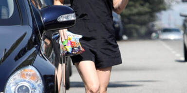 Wem gehören die geschwollenen Knie?