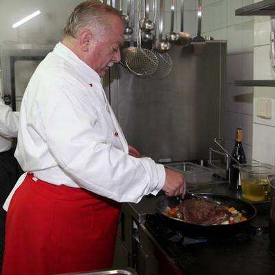 Bürgermeister Michael Häupl kocht