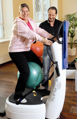 2 Andrea Kdolsky am Power Plate