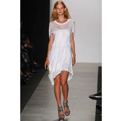New York Fashion Week: Frühling 2010 Kollektion von BCBG Max Azria