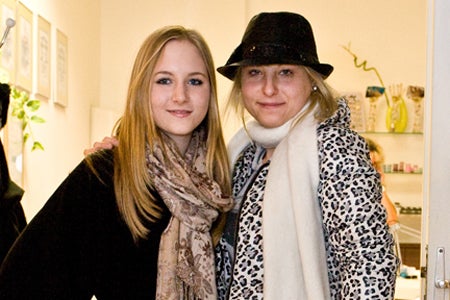 2 Katzi Anastasia Sokol und Jacqueline Lugner