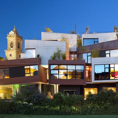 8. Hotel CUBE SAVOGNIN (Savognin, Schweiz)