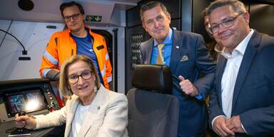 Stadler: Bahn-Kraftzentrum in Obersiebenbrunn er&ouml;ffnet