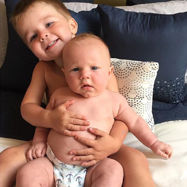 Bode Miller zeigt seine Söhne Nate und Nash