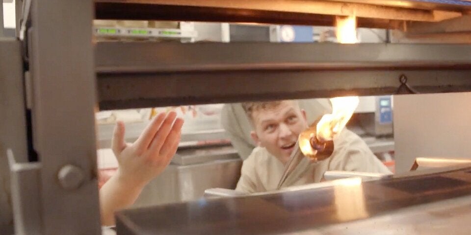 Öfen brennen mit Olympischem Feuer