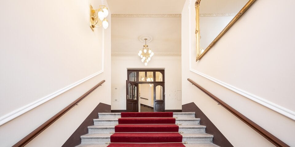 Imposanter Neubeginn für historischen Mariahilfer Prunkbau